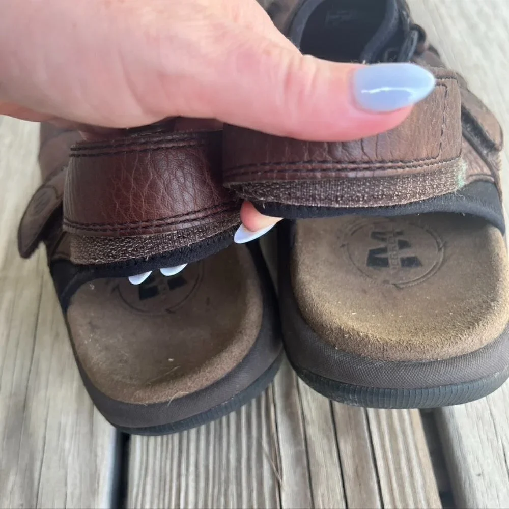 ** Merrell Montana Bug Brown Leather Fisherman Sandals Men's 12